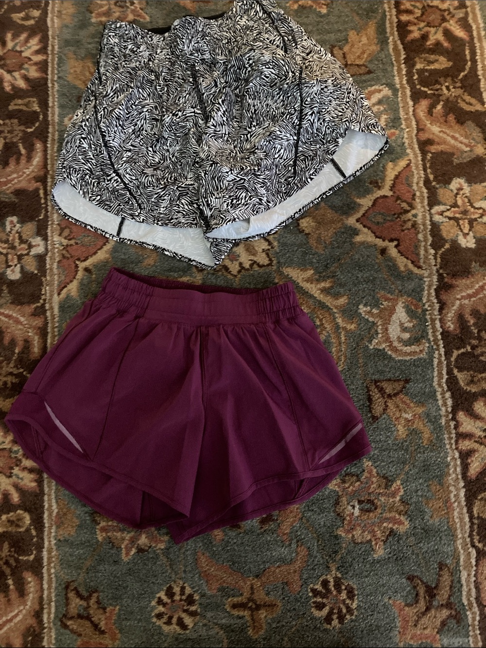 Lululemon bundle of two pairs of short size 2